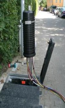 Studnia telekomunikacyjna z mufą na teleskopie